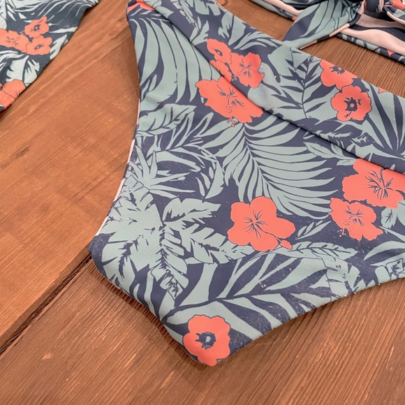 Swim Set - Picture 4 of 11